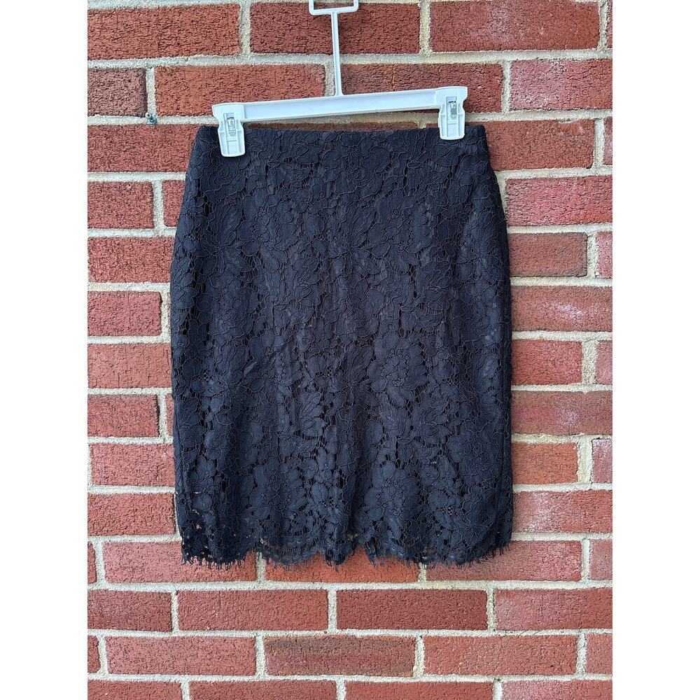Banana Republic Lace Pencil Skirt Navy Blue Floral Midi Career Size 4 - Picture 2 of 5